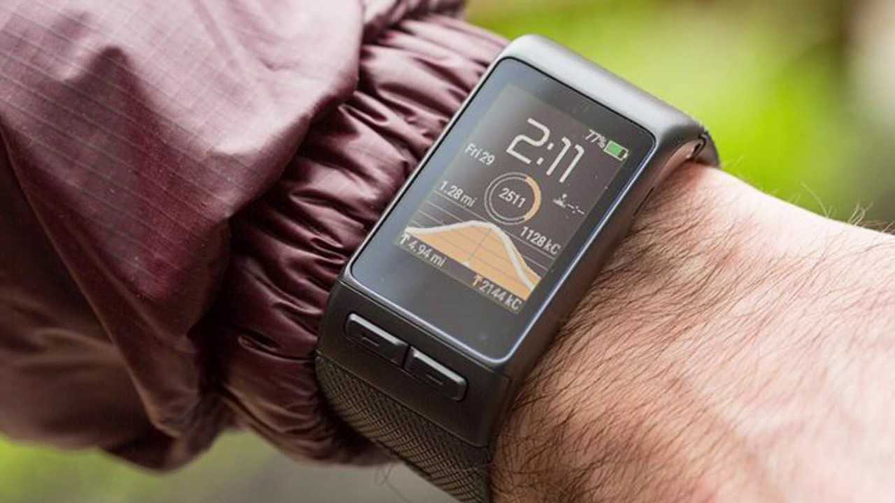 Топ 10 водонепроницаемых смарт часов для плавания