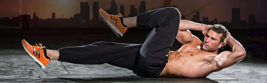 Лучшие упражнения на пресс для девушек в тренажерном зале