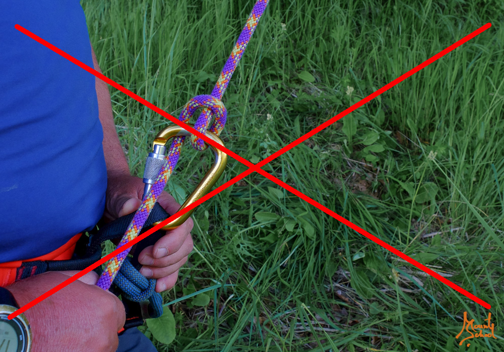 Как правильно страховать на тренировке