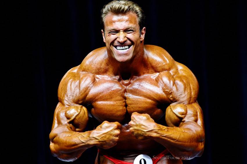 Гюнтер Шлиеркамп — «Ласковый Гигант» и его история