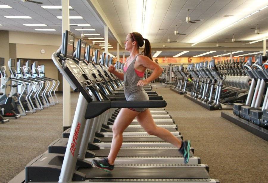 Что лучше велотренажер или беговая дорожка?