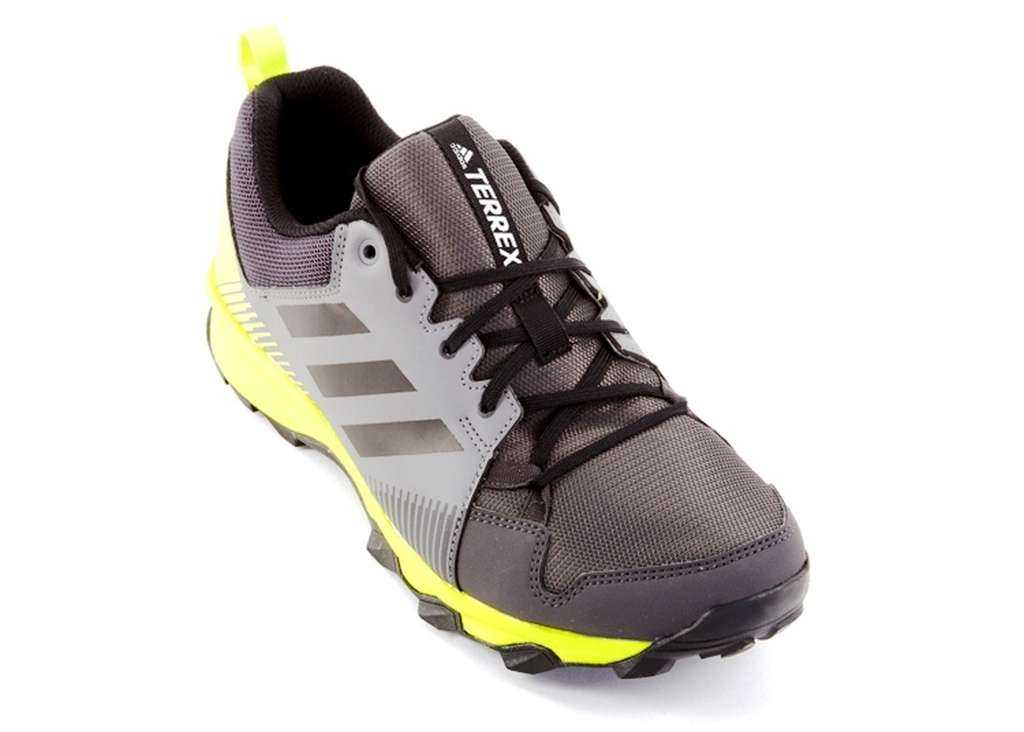 Кроссовки для бега: по асфальту, для зимы, рейтинг лучших