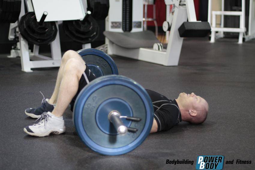 Ягодичный мостик: 11 эффективных вариантов