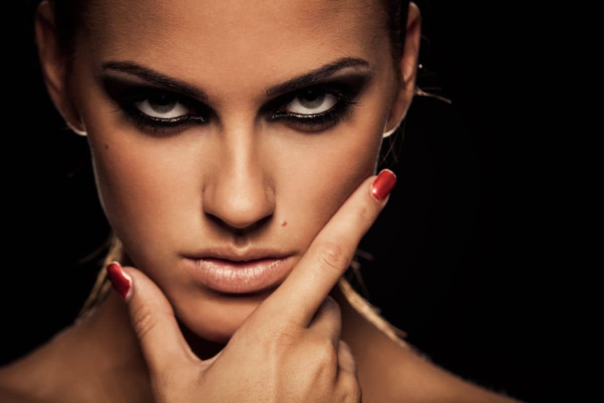 Стоит ли мстить людям