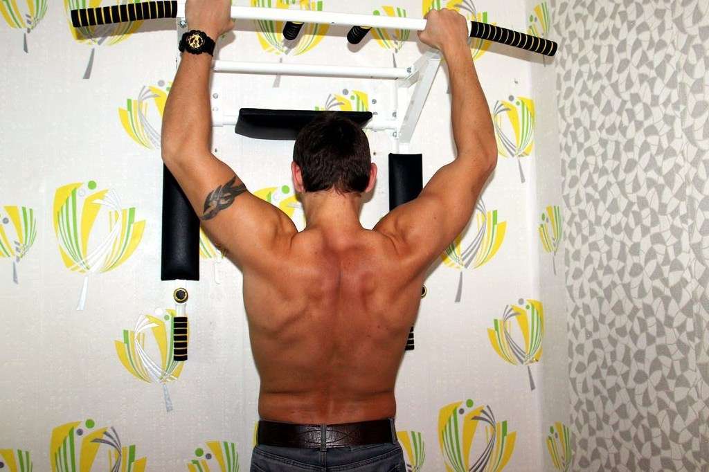 Пресс турник брусья