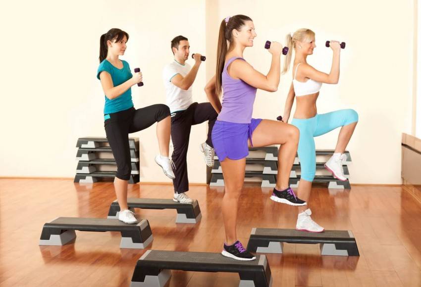 Упражнения для ягодиц в домашних условиях