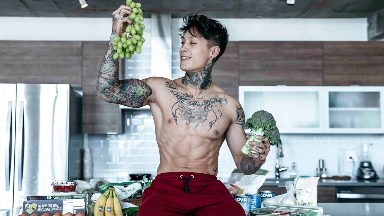 Крис Херия (Chris Heria): программа тренировок и питания стрит воркаутера