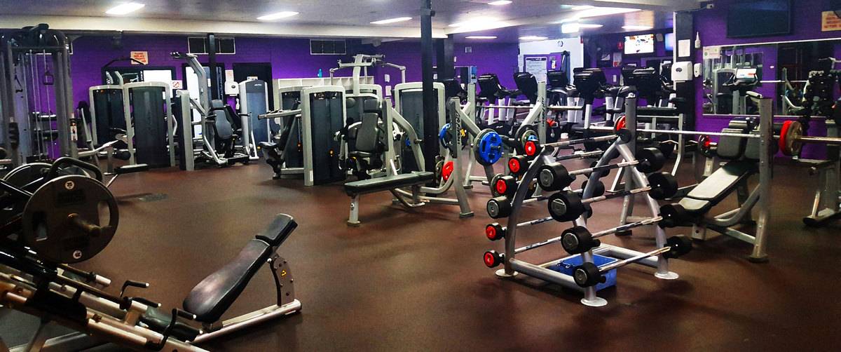 Набрать массу и сжечь жир одновременно: программа занять на неделю