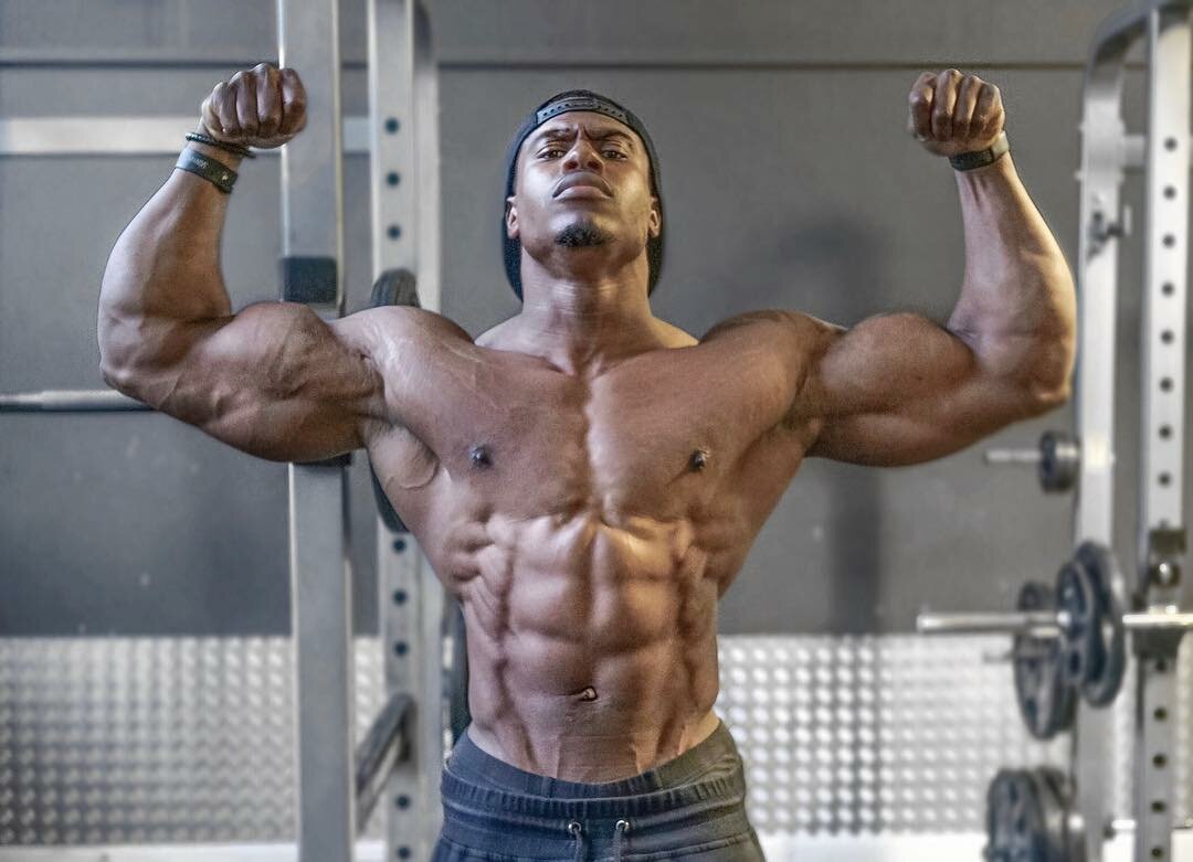 Симеон Панда – адепт натурального культуризма