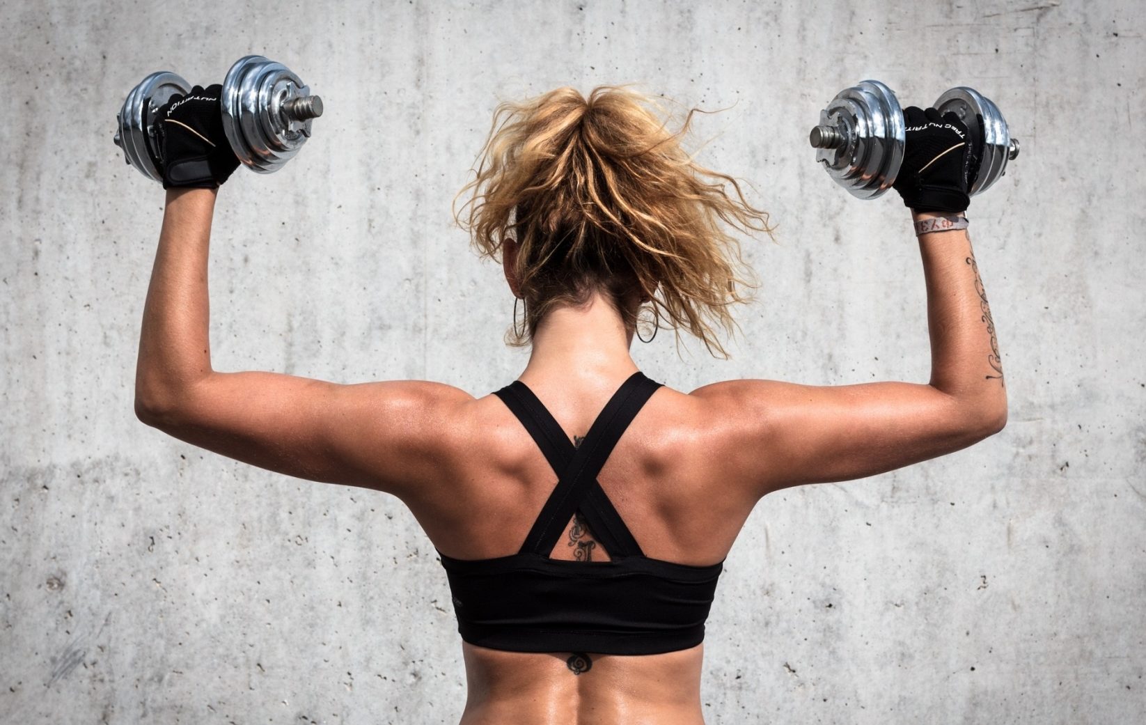 6 мифов о женских силовых тренировках