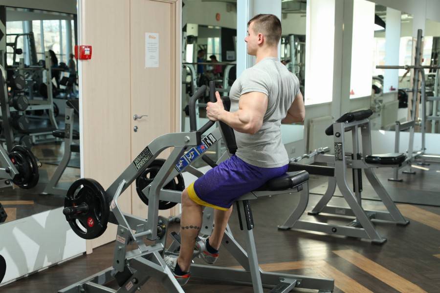 Т-тяга в тренажере