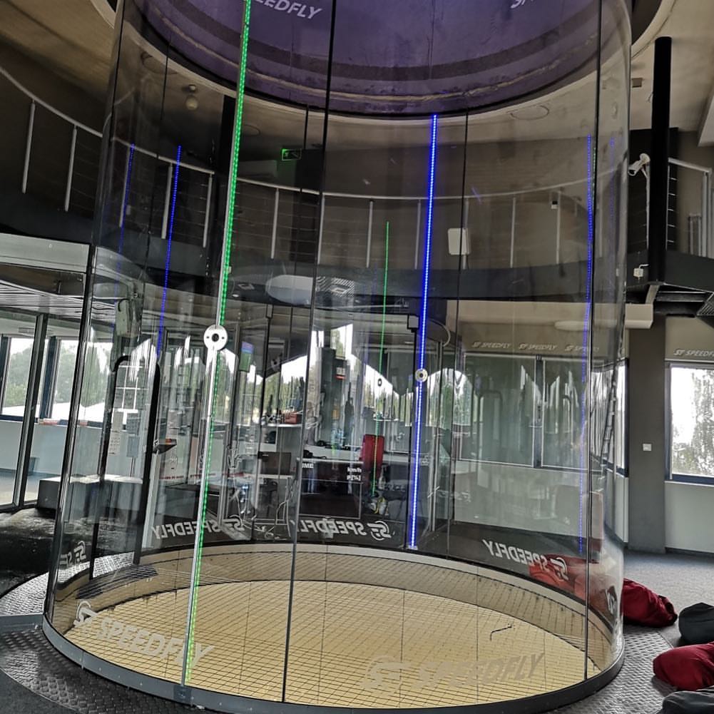 Чем полезна аэротруба для профессиональных скайдрайверов?